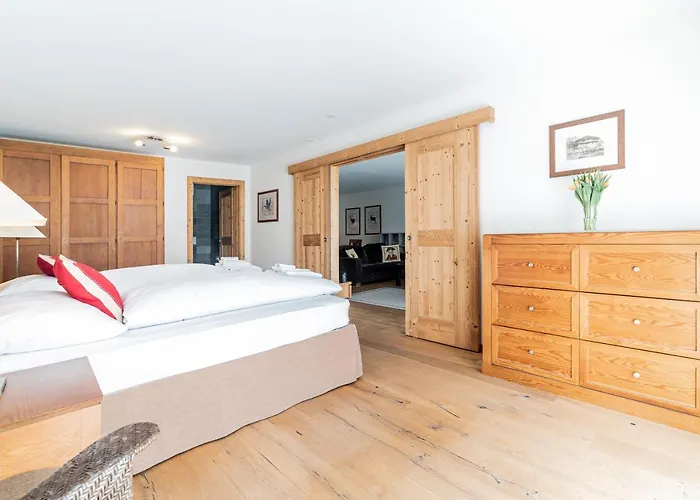 Haus Whymper By Premium