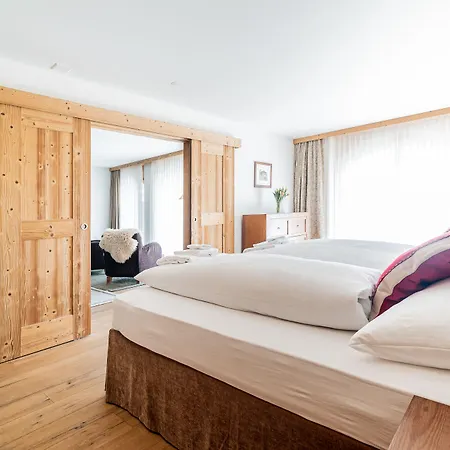 Haus Whymper By Premium